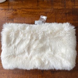 Club Monaco Ashlee Faux Fur Snood